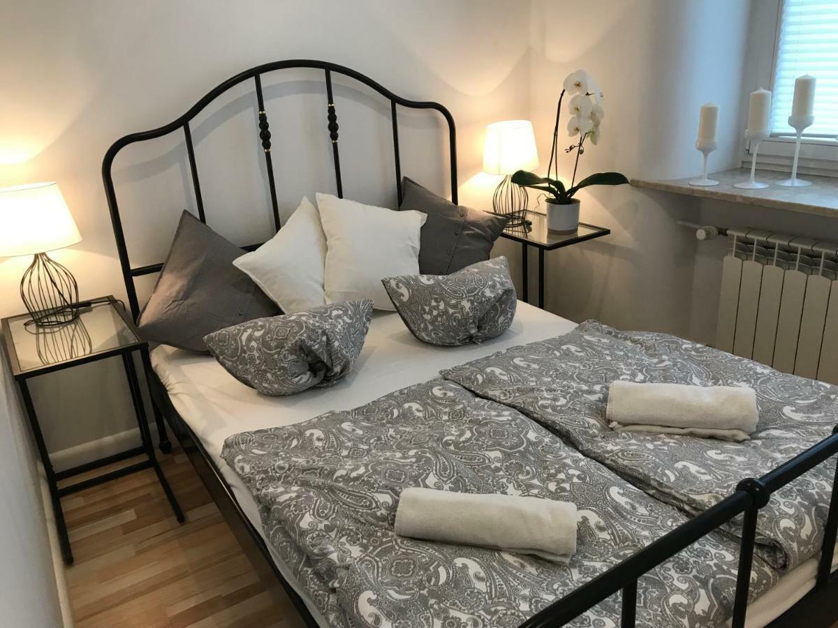 Stare Miasto Swietojerska 12 Appartement Warschau Buitenkant foto