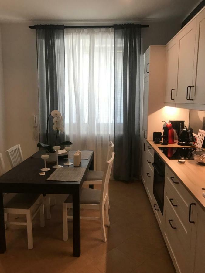 Stare Miasto Swietojerska 12 Appartement Warschau Buitenkant foto